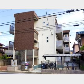 京成大久保駅より徒歩8分 築8年8ヶ月 3階建の賃貸物件