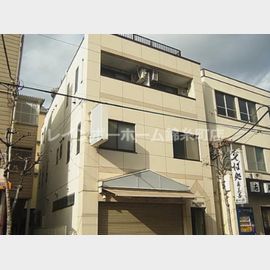 西新井駅よりバス12分 3階 築31年2ヶ月の賃貸物件
