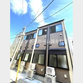 小岩駅より徒歩10分 2階 築2年10ヶ月の賃貸物件
