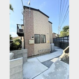 矢切駅より徒歩9分 築2年2ヶ月 2階建の賃貸物件