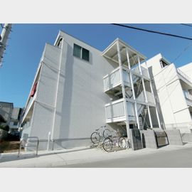 八潮駅より徒歩10分 1階 築10年の賃貸物件