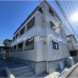新検見川駅より徒歩15分 築3年8ヶ月 3階建の賃貸物件