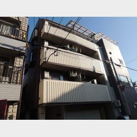 福島駅より徒歩7分 3階 築36年8ヶ月の賃貸物件