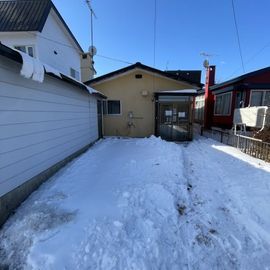 登別駅より徒歩9分 1階 築54年3ヶ月の賃貸物件