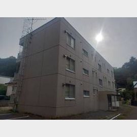 室蘭駅より徒歩13分 1階 築40年10ヶ月の賃貸物件