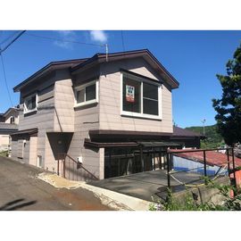 東室蘭駅より徒歩23分 1階 築62年の賃貸物件