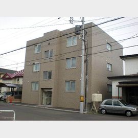 東室蘭駅より徒歩2分 1階 築16年10ヶ月の賃貸物件