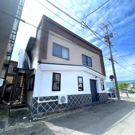 幌別駅より徒歩4分 築39年2ヶ月 2階建の賃貸物件