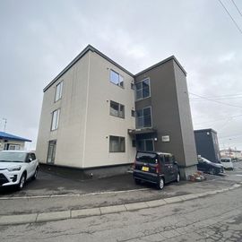 鷲別駅より徒歩17分 3階 築15年の賃貸物件