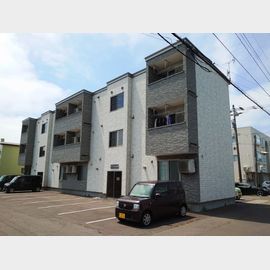 東室蘭駅より徒歩15分 3階 築8年9ヶ月の賃貸物件