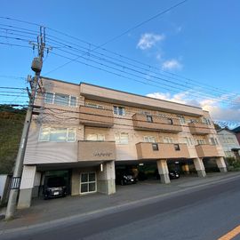 御崎駅より徒歩1分 3階 築24年10ヶ月の賃貸物件