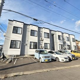 Laule’a 1階 築16年8ヶ月の賃貸物件
