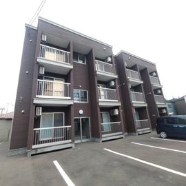 輪西駅より徒歩5分 3階 築5年の賃貸物件