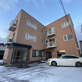 鷲別駅よりバス10分 2階 築33年7ヶ月の賃貸物件