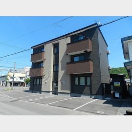 鷲別駅よりバス2分 2階 築11年の賃貸物件