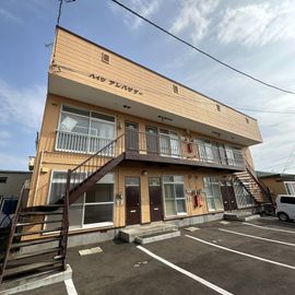 幌別駅より徒歩11分 2階 築29年8ヶ月の賃貸物件