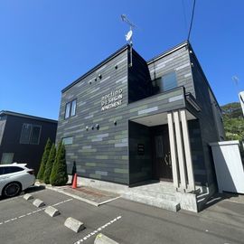 母恋駅より徒歩8分 1階 築8年10ヶ月の賃貸物件