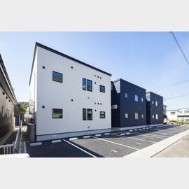 輪西駅より徒歩3分 築6年6ヶ月 2階建の賃貸物件