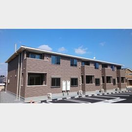 鹿児島駅よりバス20分 築8年10ヶ月 2階建の賃貸物件