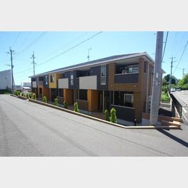 鹿児島駅よりバス23分 築8年3ヶ月 2階建の賃貸物件