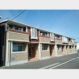 谷山駅よりバス8分 築12年 2階建の賃貸物件