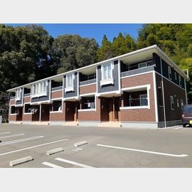 武雄温泉駅よりバス11分 築6年9ヶ月 2階建の賃貸物件