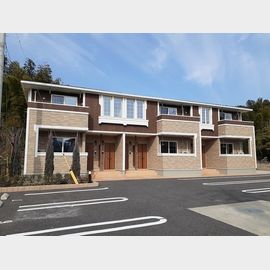 北方駅よりバス1分 築7年 2階建の賃貸物件