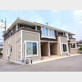 嬉野温泉駅より徒歩28分 築8年1ヶ月 2階建の賃貸物件