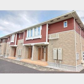 嬉野温泉駅より徒歩11分 築7年4ヶ月 2階建の賃貸物件