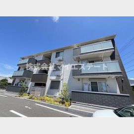 八代駅より徒歩17分 3階 築2年の賃貸物件