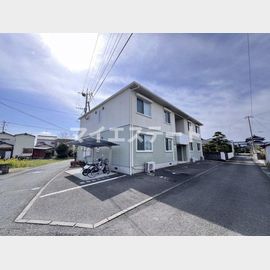 有佐駅よりバス2分 2階 築18年2ヶ月の賃貸物件