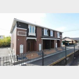 八代駅より徒歩8分 築9年9ヶ月 2階建の賃貸物件