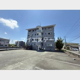 ヴィラパインマンション 4階 築23年2ヶ月の賃貸物件