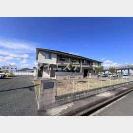 新八代駅より徒歩19分 築14年10ヶ月 2階建の賃貸物件