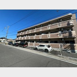 豊明駅より徒歩16分 3階 築22年の賃貸物件