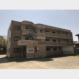 東浦駅より徒歩17分 築20年2ヶ月 3階建の賃貸物件