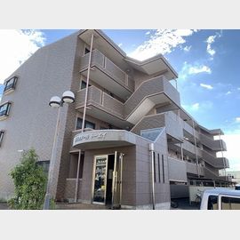 宇頭駅よりバス11分 築24年9ヶ月 4階建の賃貸物件