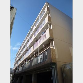 ヤカタハイツ 3階 築51年の賃貸物件