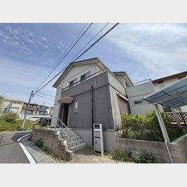 共和駅より徒歩15分 築1年5ヶ月 2階建の賃貸物件