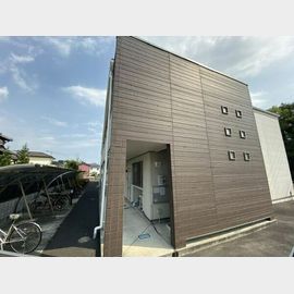 ストロベリー 2階 築13年9ヶ月の賃貸物件
