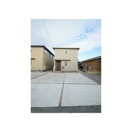 堀内公園駅より徒歩9分 築6年6ヶ月 2階建の賃貸物件