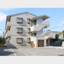 フロントフィールド 1階 築32年10ヶ月の賃貸物件