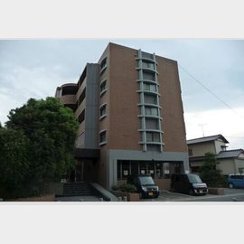 グランドゥール鬼倉の賃貸物件