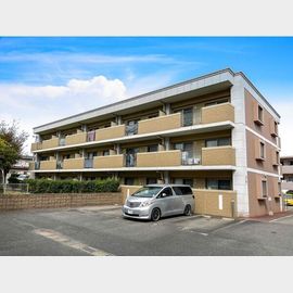 ウイングヒルズ参番館の賃貸物件