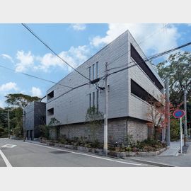 桜坂駅より徒歩17分 新築 4階建の賃貸物件