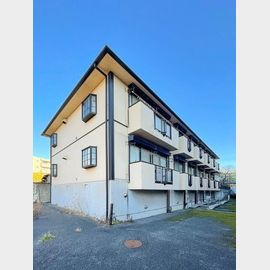 沼部駅より徒歩3分 築33年7ヶ月 2階建の賃貸物件