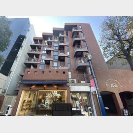 外苑前駅より徒歩7分 築47年1ヶ月 6階建の賃貸物件