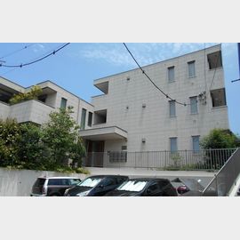 下北沢駅より徒歩6分 2階 築14年1ヶ月の賃貸物件