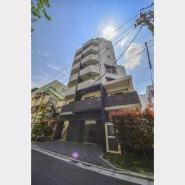 ＬＵＸＵＲＹＡＰＡＲＴＭＥＮＴ白金 5階 築19年5ヶ月の賃貸物件