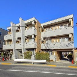 ラコリッタカラスヤマの賃貸物件